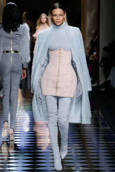 Look 6